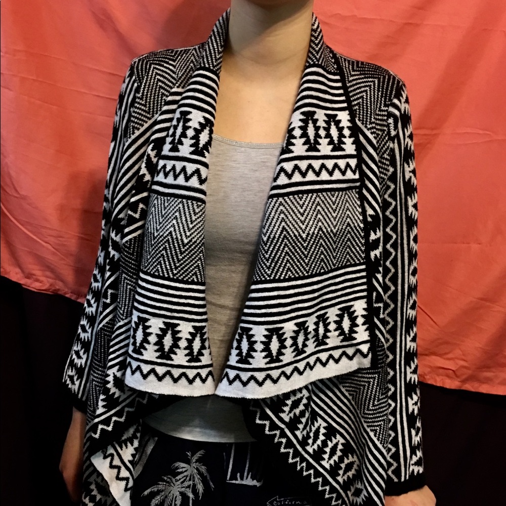BNWOT Girls Sweater Cardigan Size 12